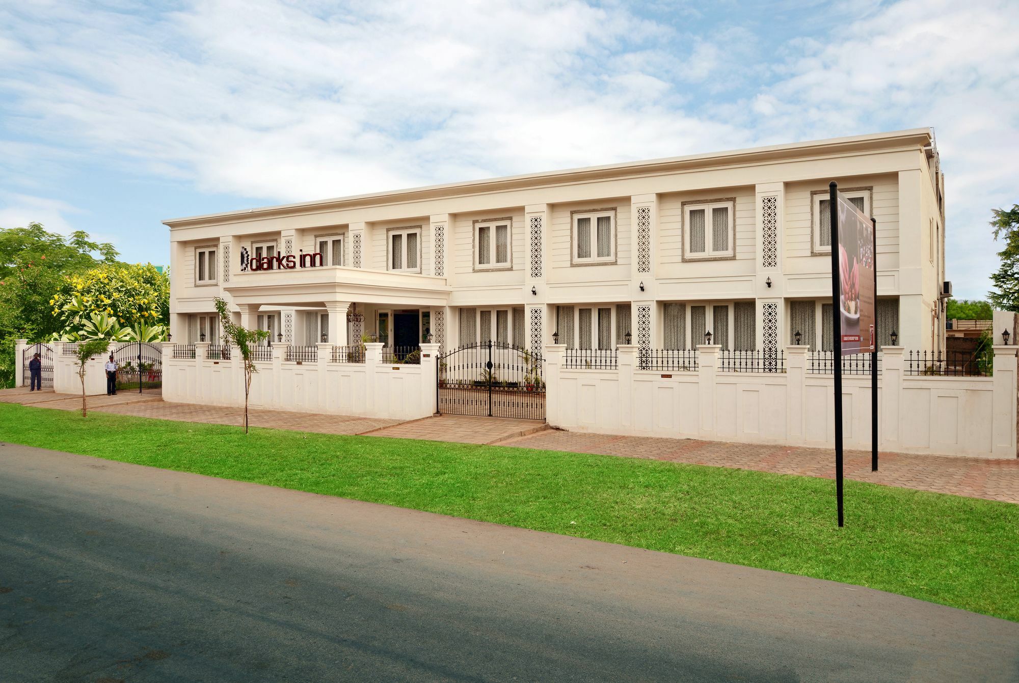 Clarks Inn Hampi Kamalapur Экстерьер фото
